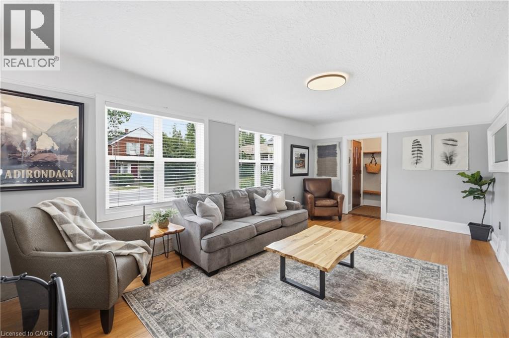 2153 CAROLINE Street - Image 10