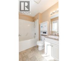 293 Applegreen Ave, Nanaimo, BC V9R0A7 Photo 19