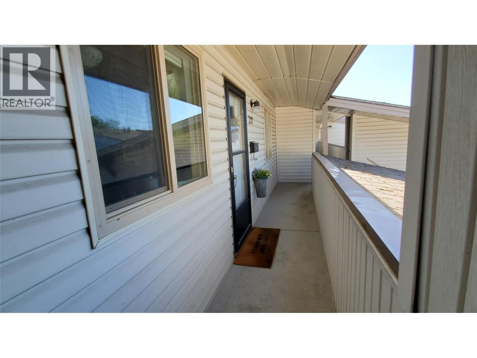 #207 290 Hwy 33 E - 29