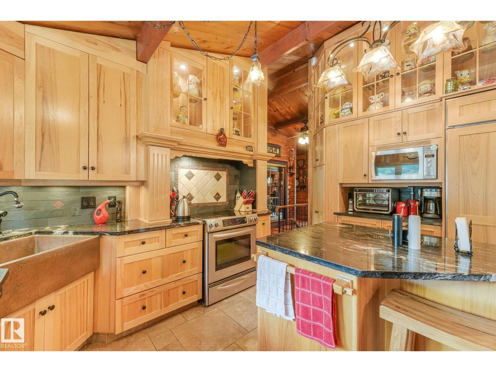#290 22560 WYE RD - 13