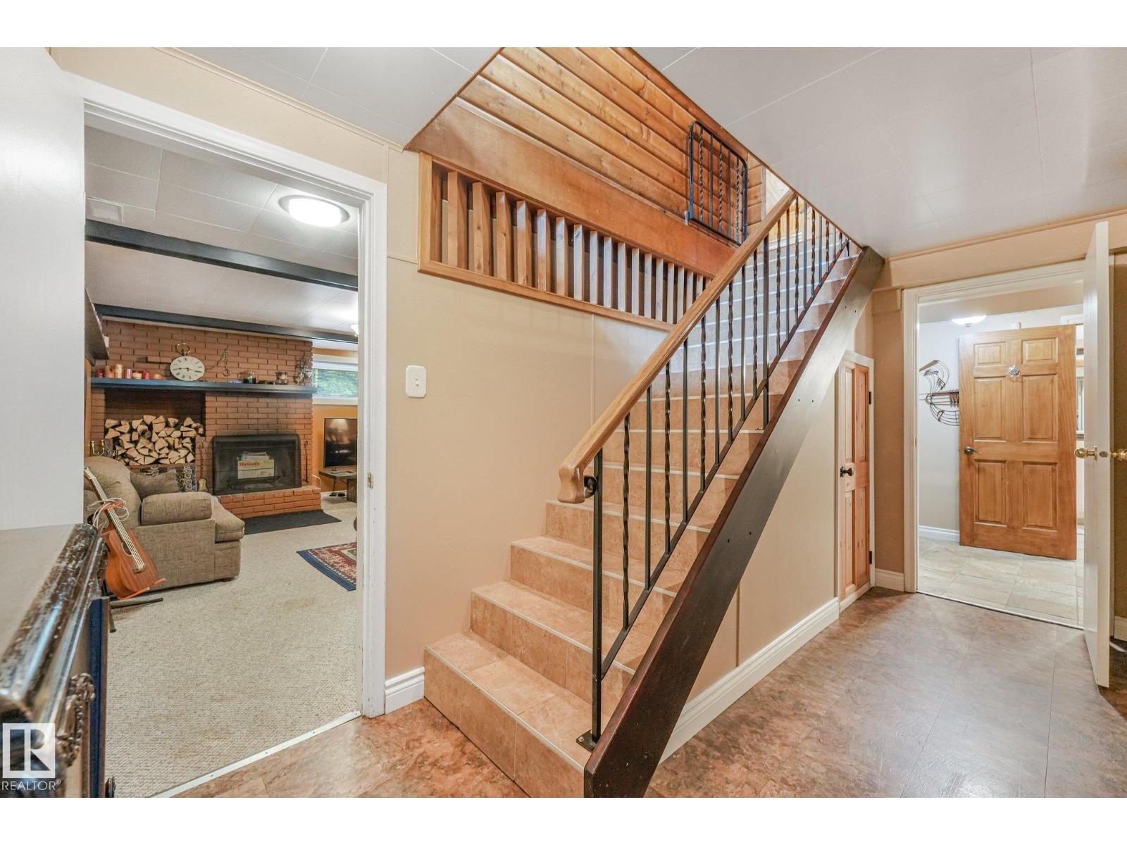 #290 22560 WYE RD - 29