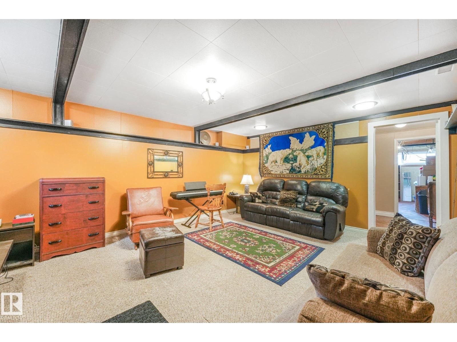 #290 22560 WYE RD - 31