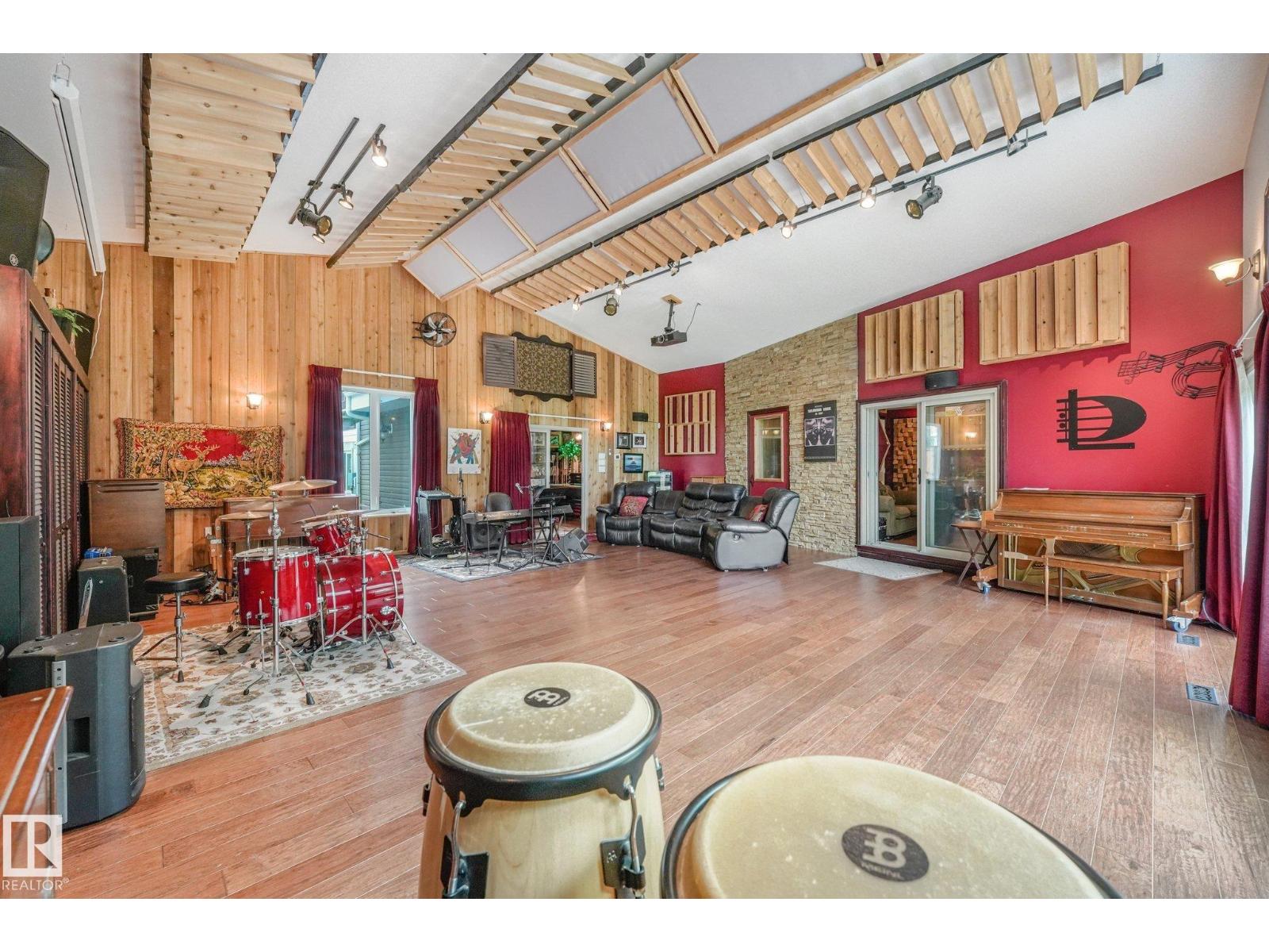 #290 22560 WYE RD - Image 46
