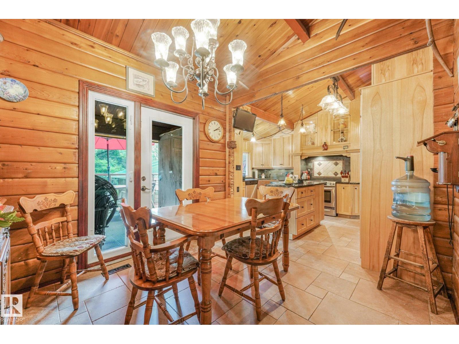 #290 22560 WYE RD - 9
