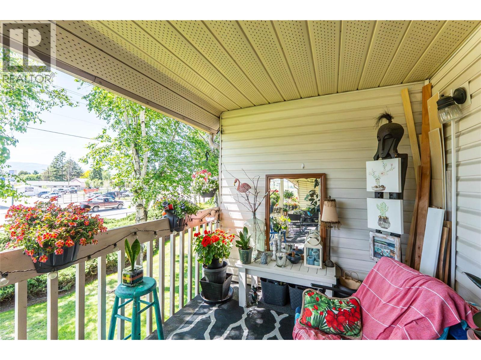 #207 290 Hwy 33 E - 18