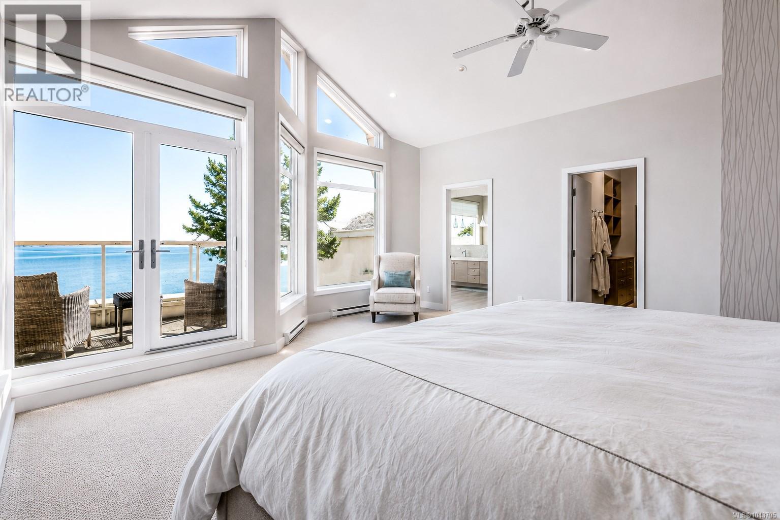 #20 4771 Cordova Bay Rd - 17