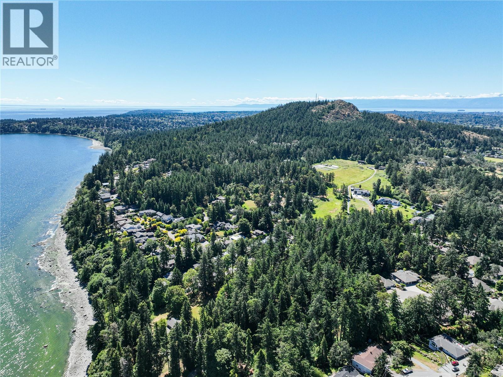 #20 4771 Cordova Bay Rd - 45