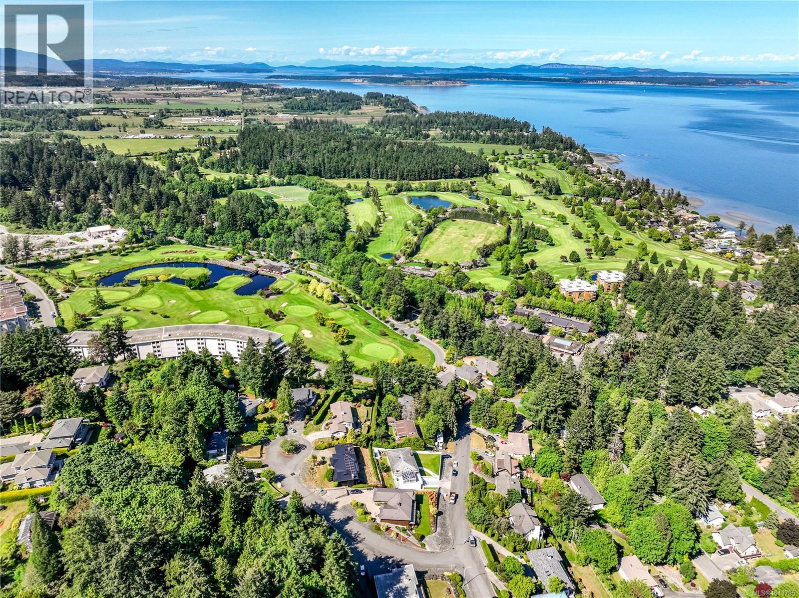 #20 4771 Cordova Bay Rd - 46