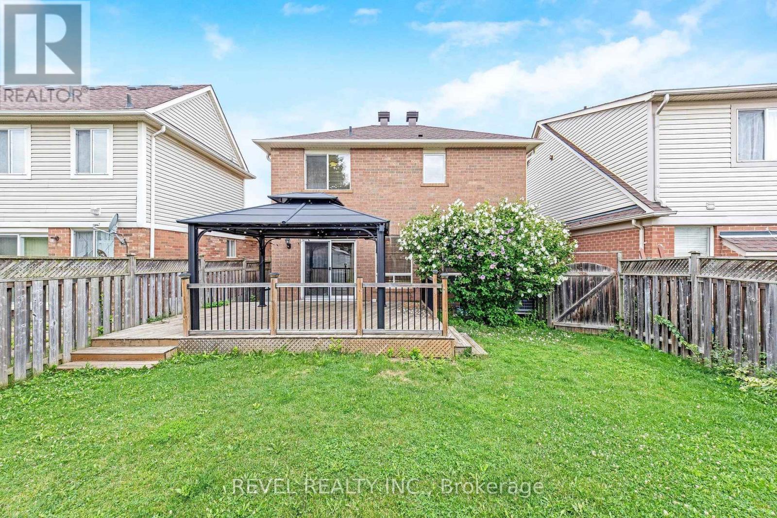 1518 CROFT AVENUE N - 36