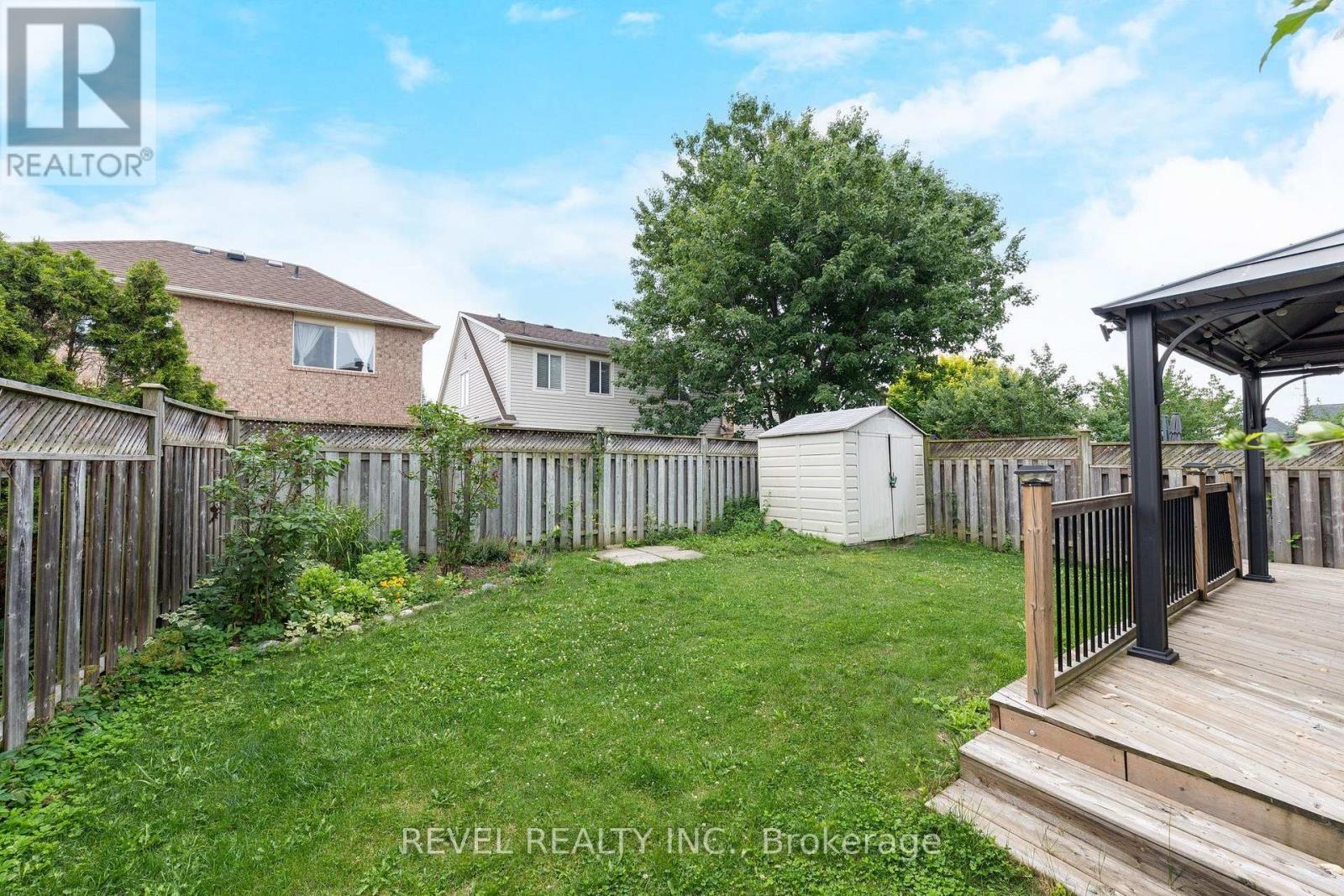 1518 CROFT AVENUE N - 37