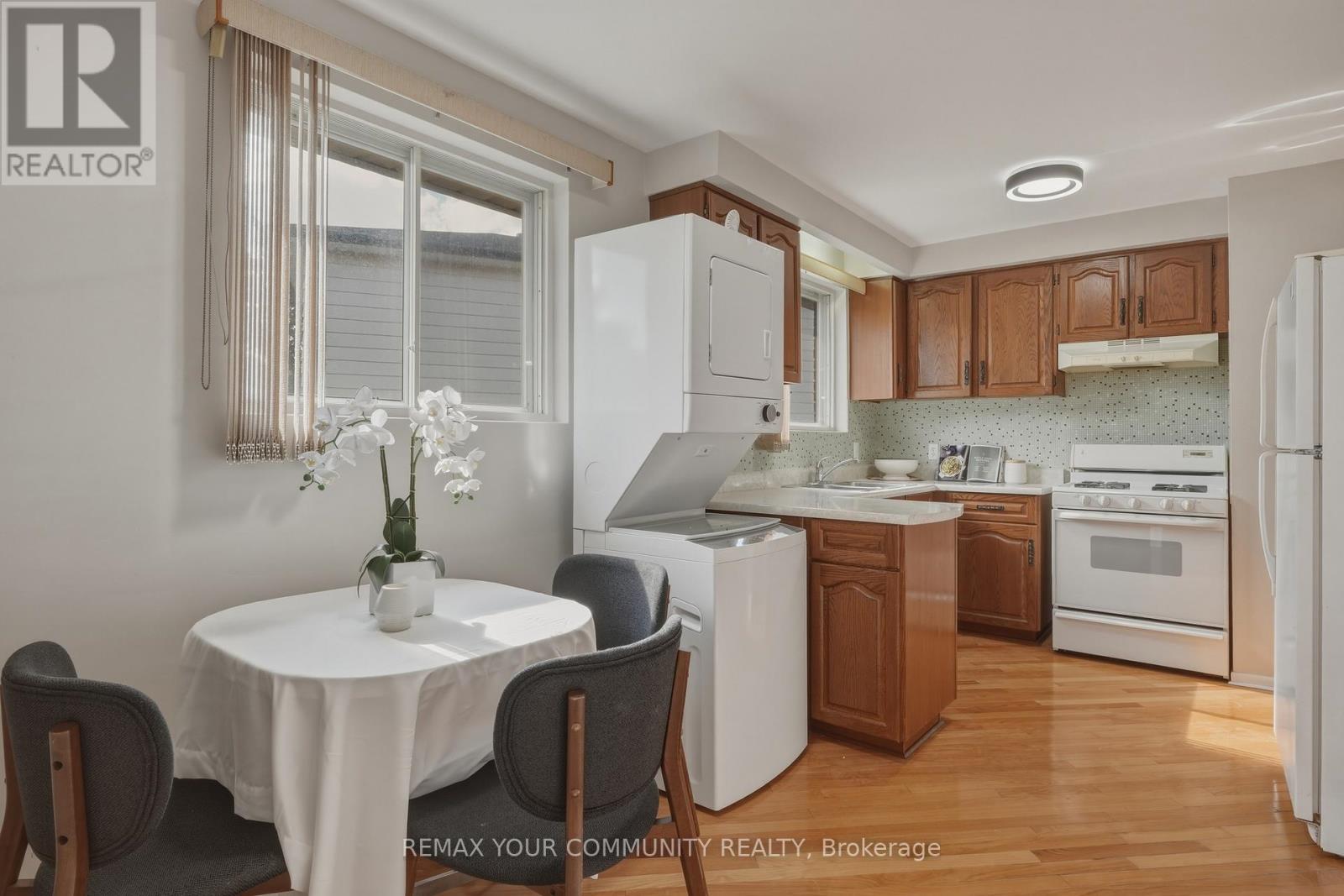3091 RYMAL ROAD - 16