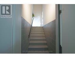 1413 Queen Victoria Avenue, Mississauga, ON L5H3H2 Photo 21