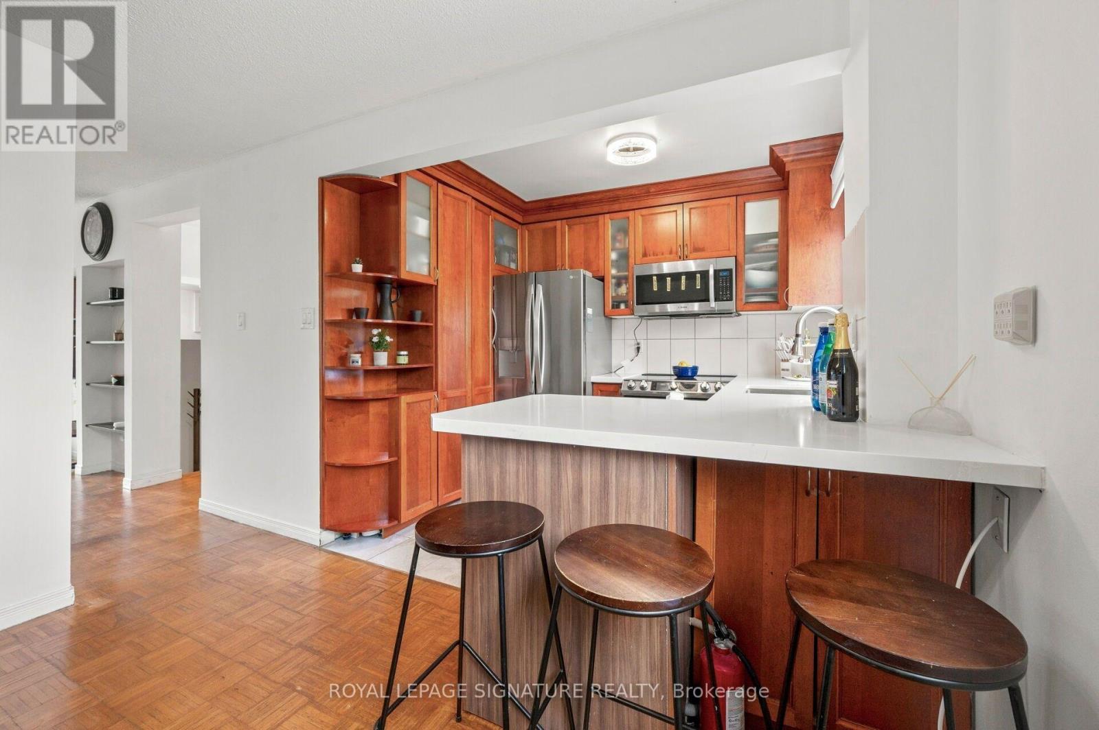 #132 1221 DUNDIX ROAD - 19