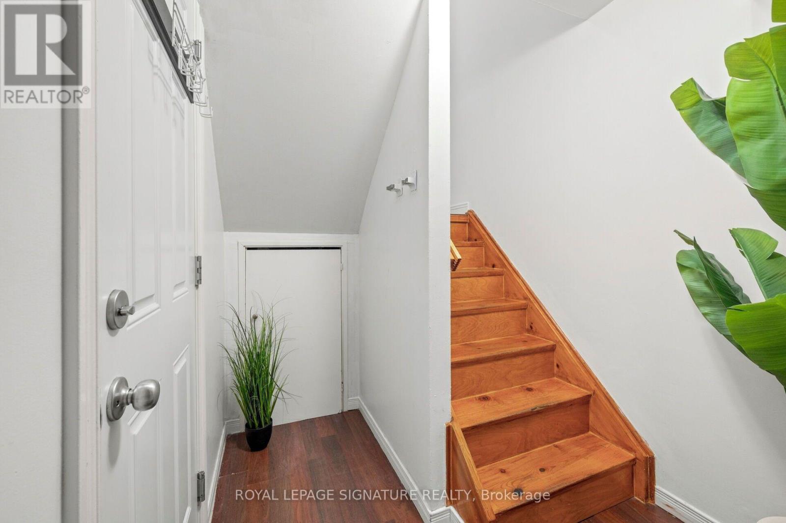 #132 1221 DUNDIX ROAD - 39