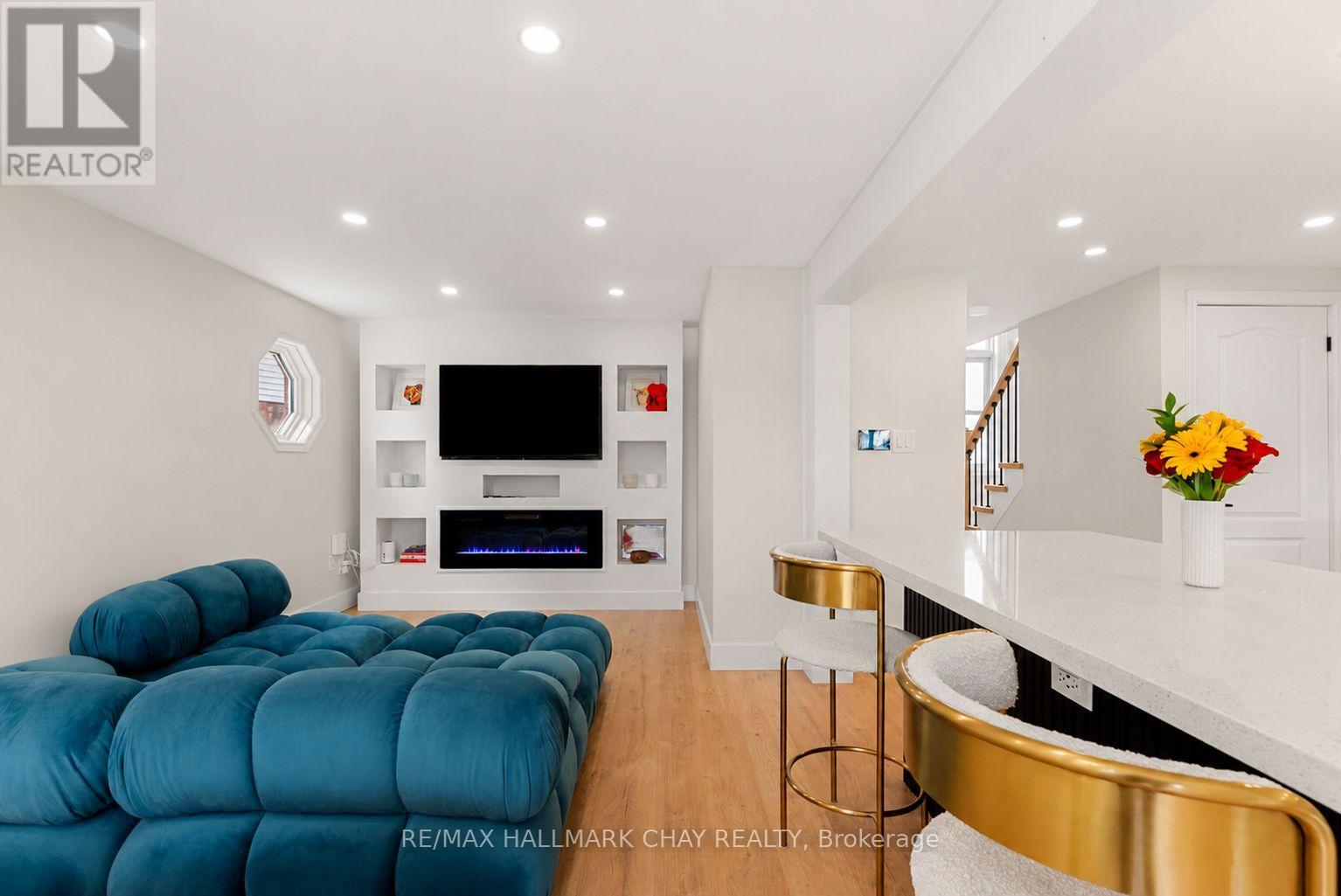 344 ADAMS COURT - Image 10