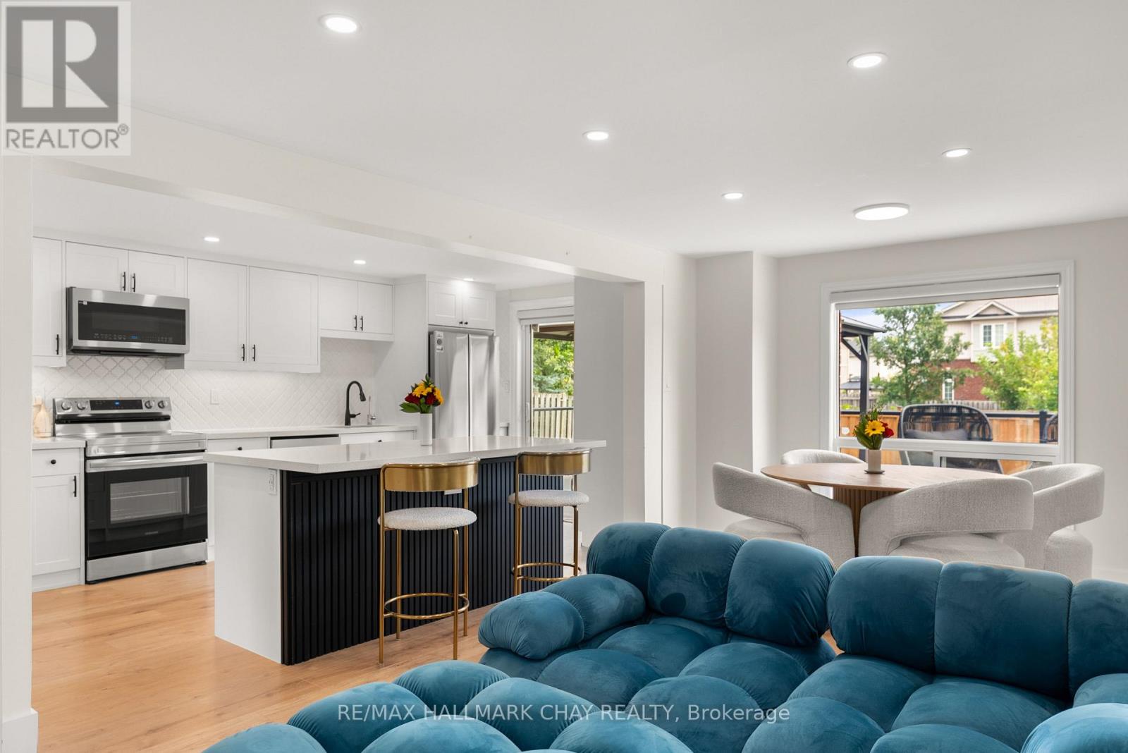344 ADAMS COURT - Image 11