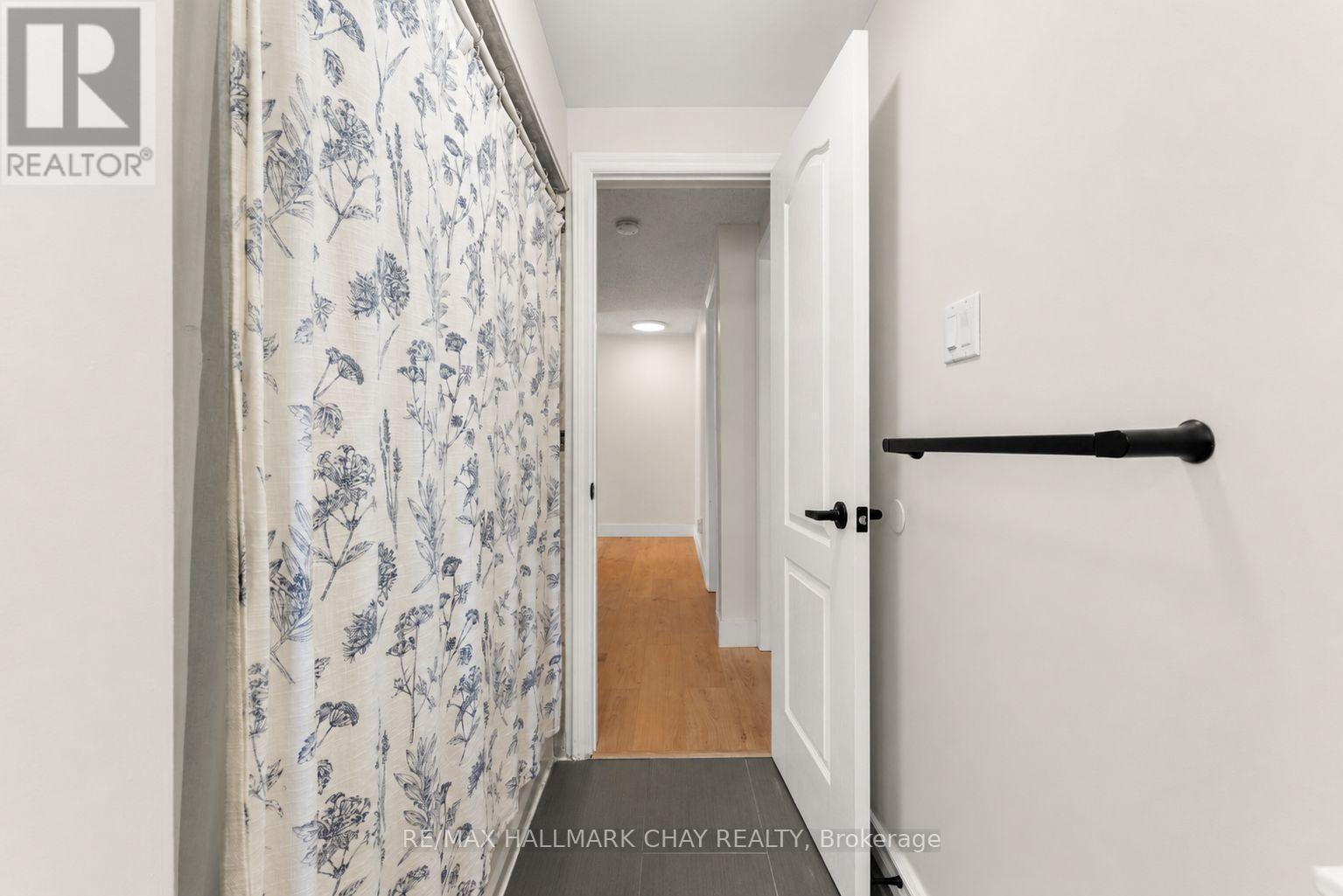 344 ADAMS COURT - Image 17