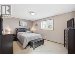32 Highbury Drive, Hamilton, ON L8J2T4 Photo 20