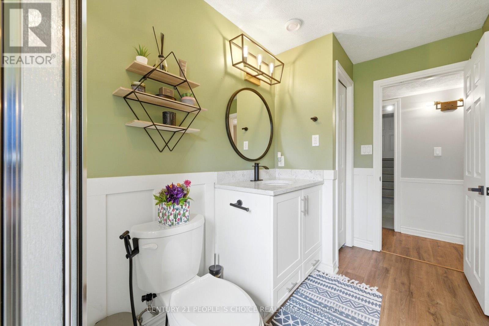 792 OAKWOOD DRIVE - 35