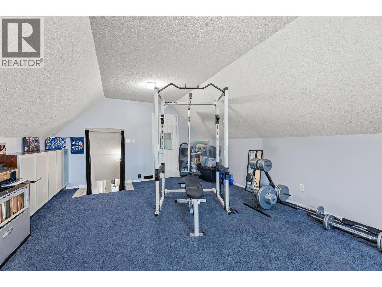 3418 Mariposa Court - 28
