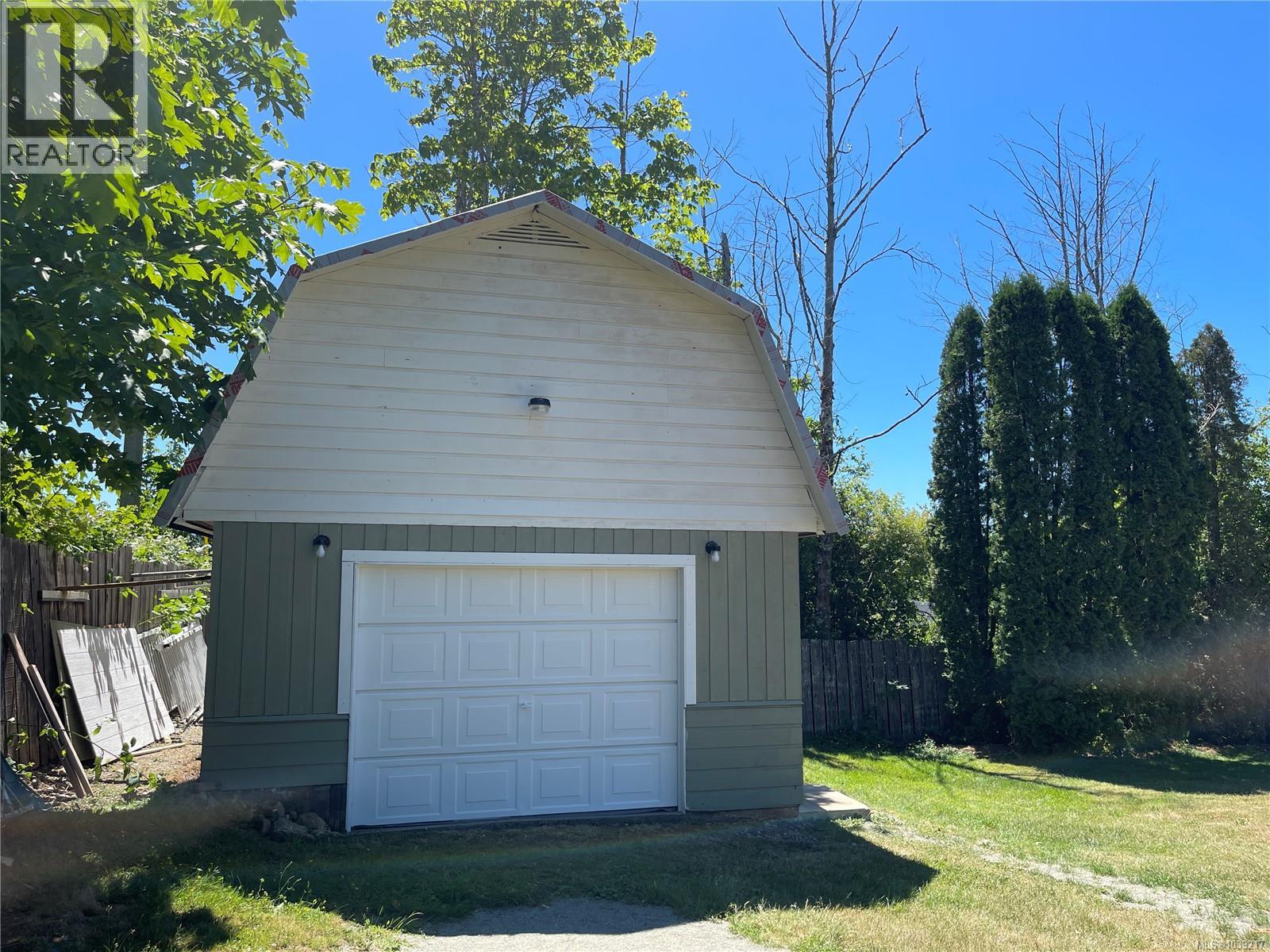5054 Dundalk Ave N - 45