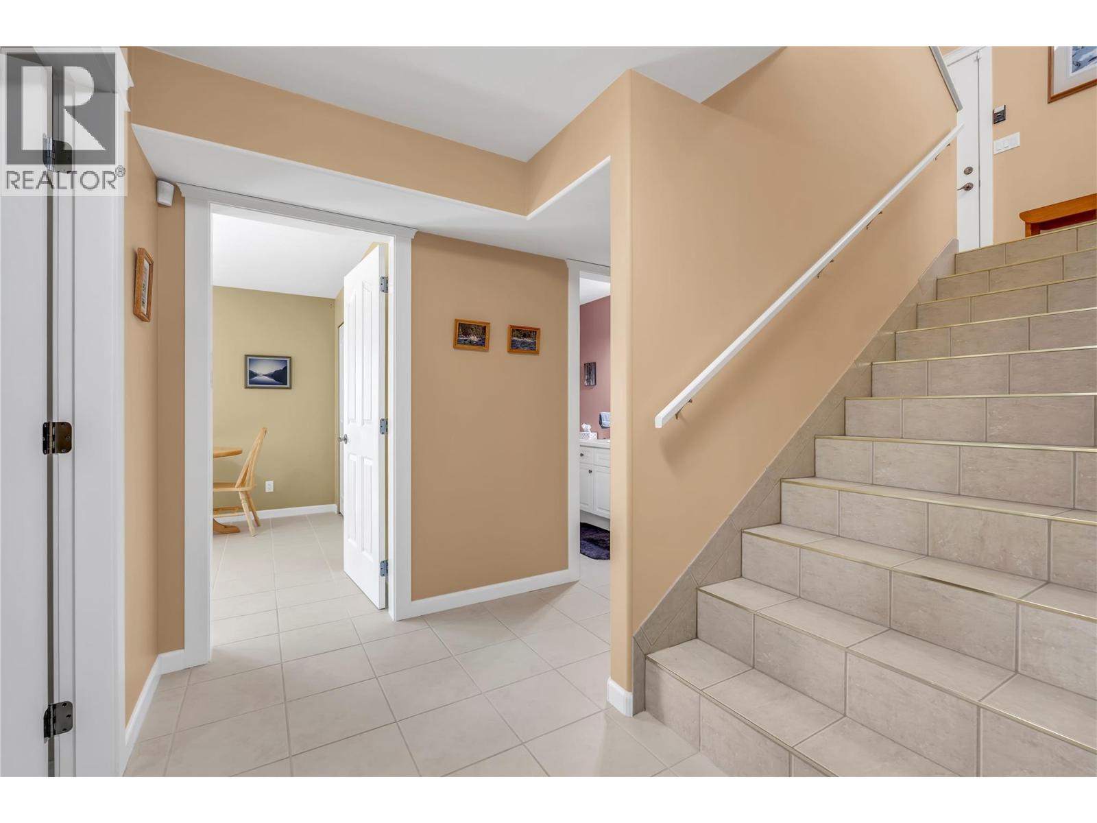 174 Christie Mountain Lane, Okanagan Falls