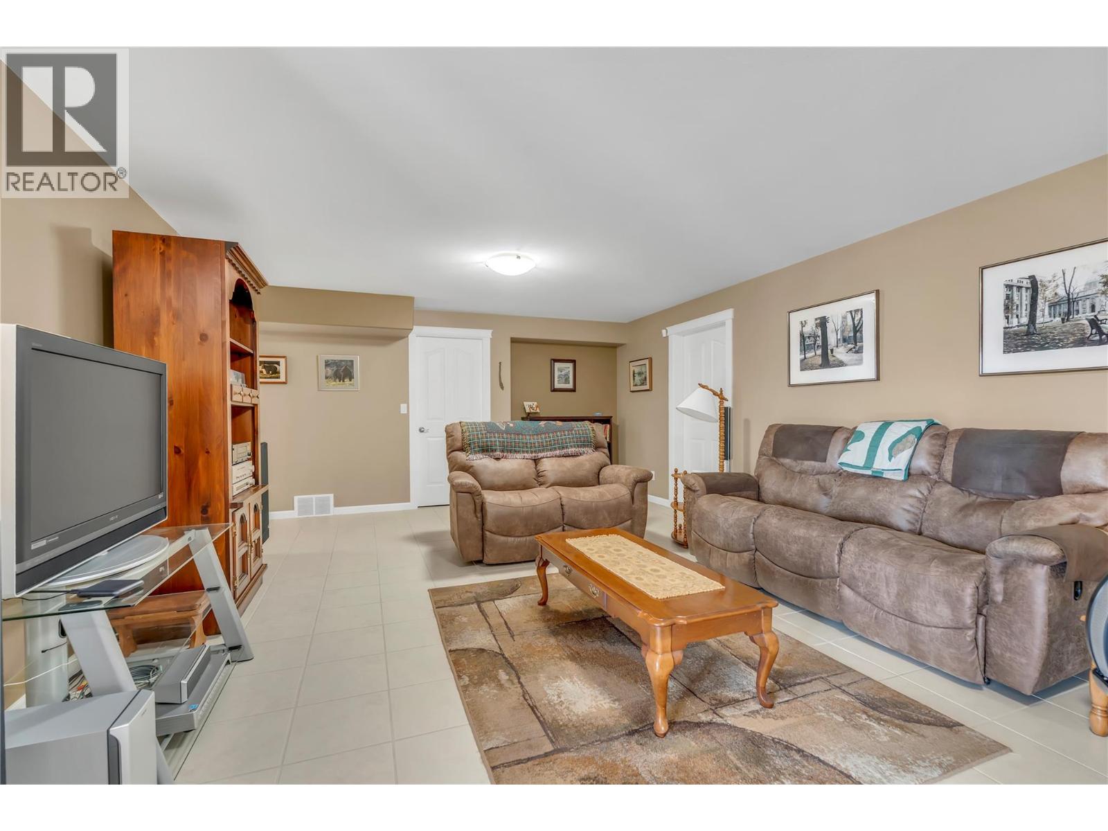 174 Christie Mountain Lane, Okanagan Falls