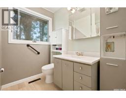 234 B-say-tah Road, B Say Tah, SK S0G1S0 Photo 14
