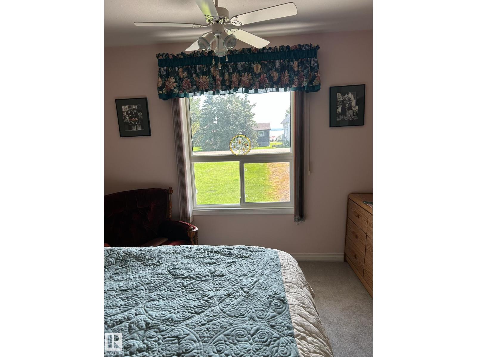 27 Wicks ST - Image 16