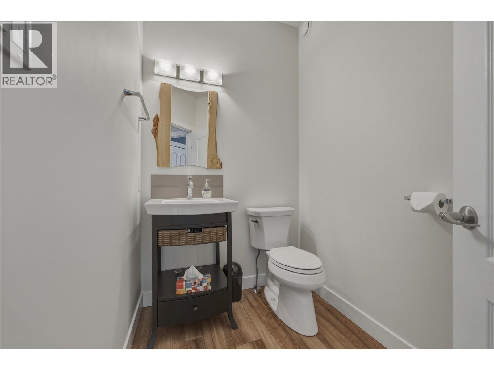 #11 124 Sarsons Road - 15
