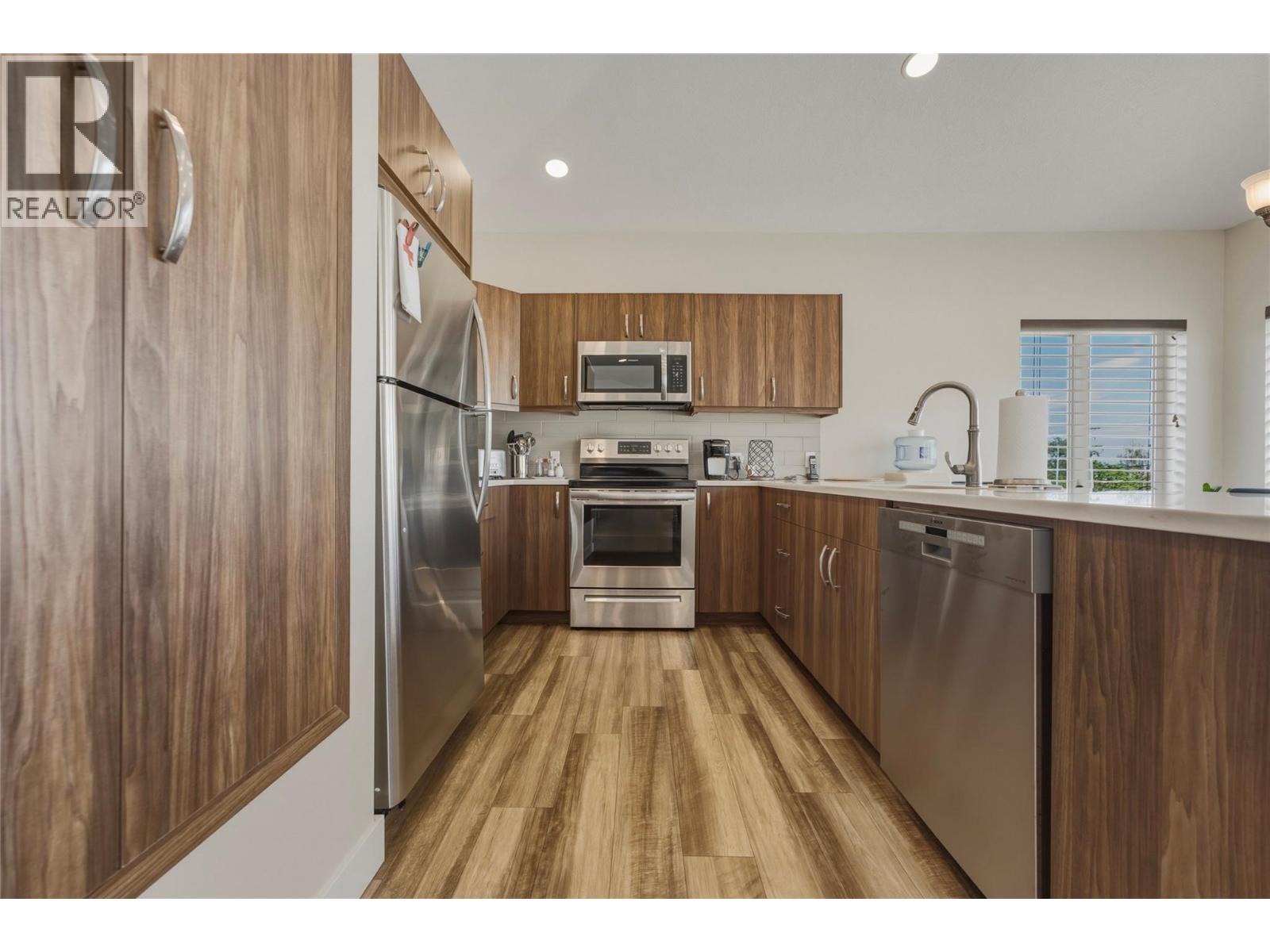 #11 124 Sarsons Road - 8