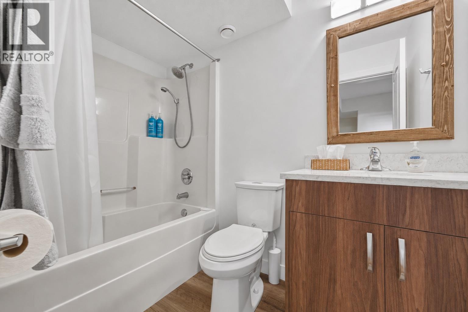 #11 124 Sarsons Road - 25