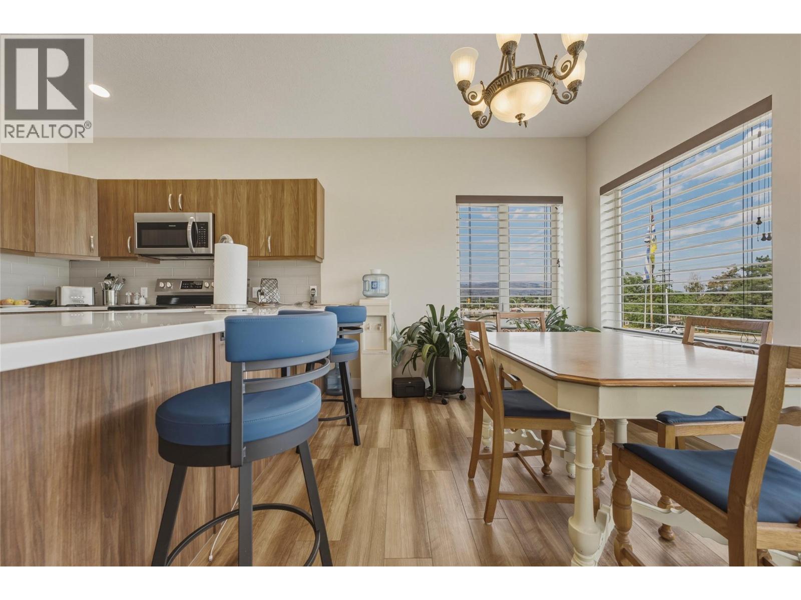 #11 124 Sarsons Road - 10