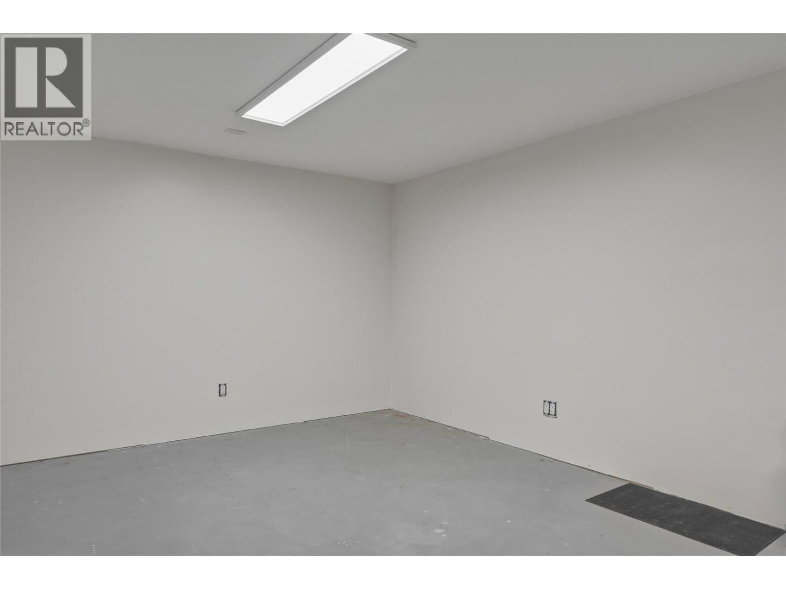 #11 124 Sarsons Road - 39