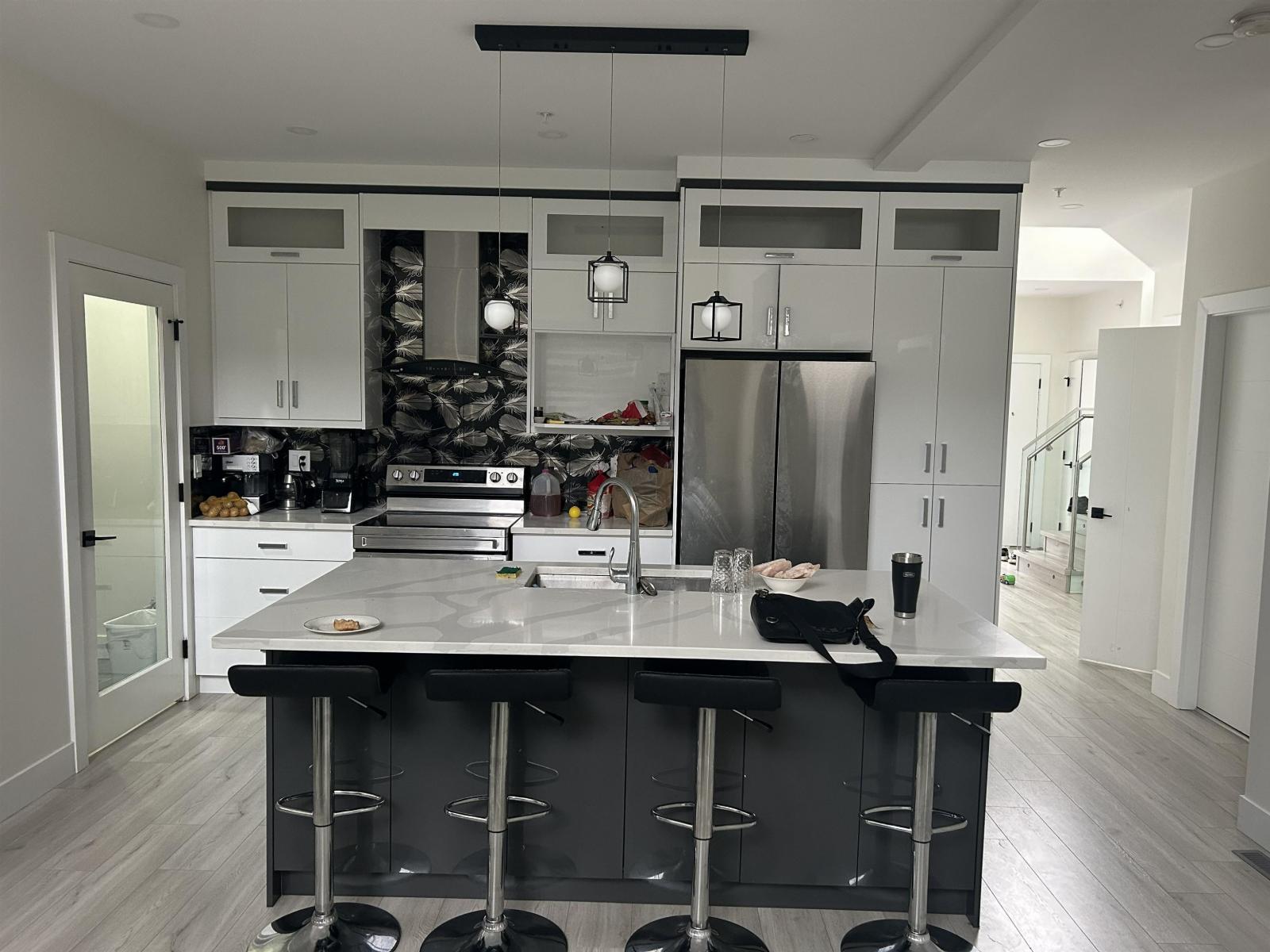36727 DIANNE BROOK AVENUE, Abbotsford
