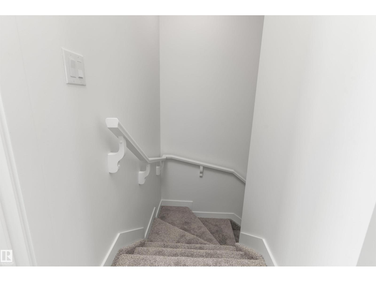 1054 CRISTALL CR SW - 19