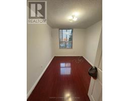 311 - 10 Edgecliffe Golfway, Toronto, ON M3C3A3 Photo 8