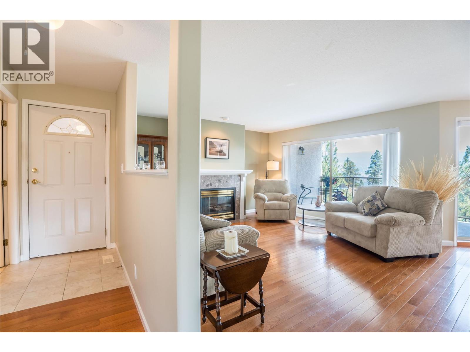 17456 Snow Avenue Unit# 302, Summerland