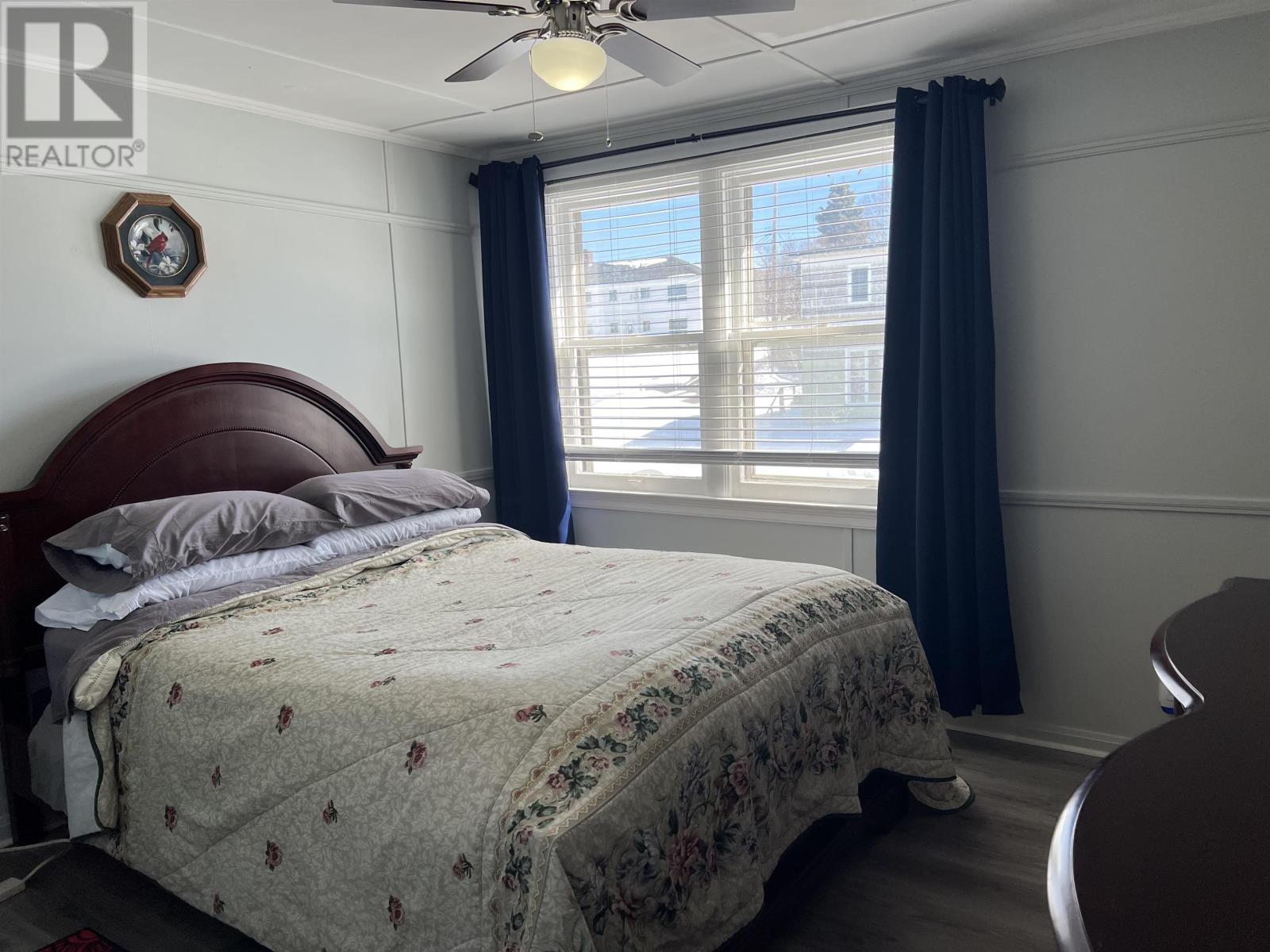 12 McCullough ST - 5