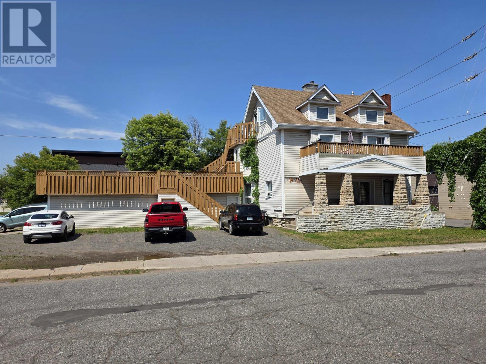 711 Ridgeway Street E, Thunder Bay — photo 2