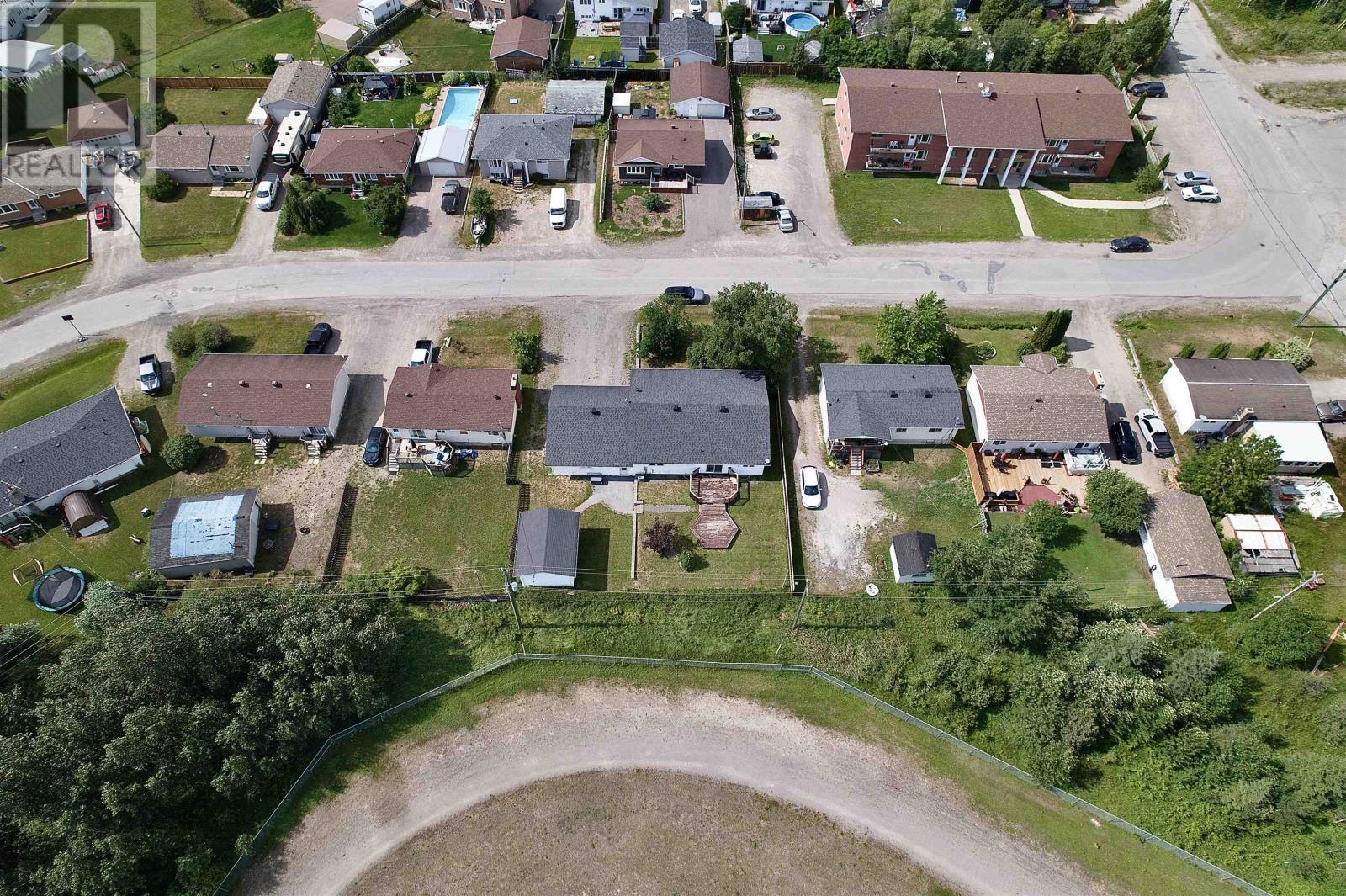 111 Woodcrest DR - 35