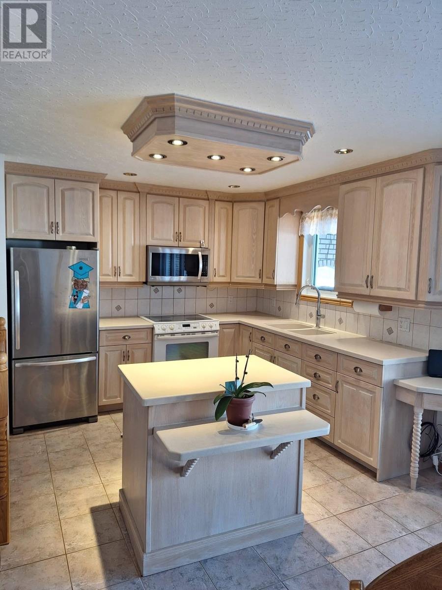 111 Woodcrest DR - 5