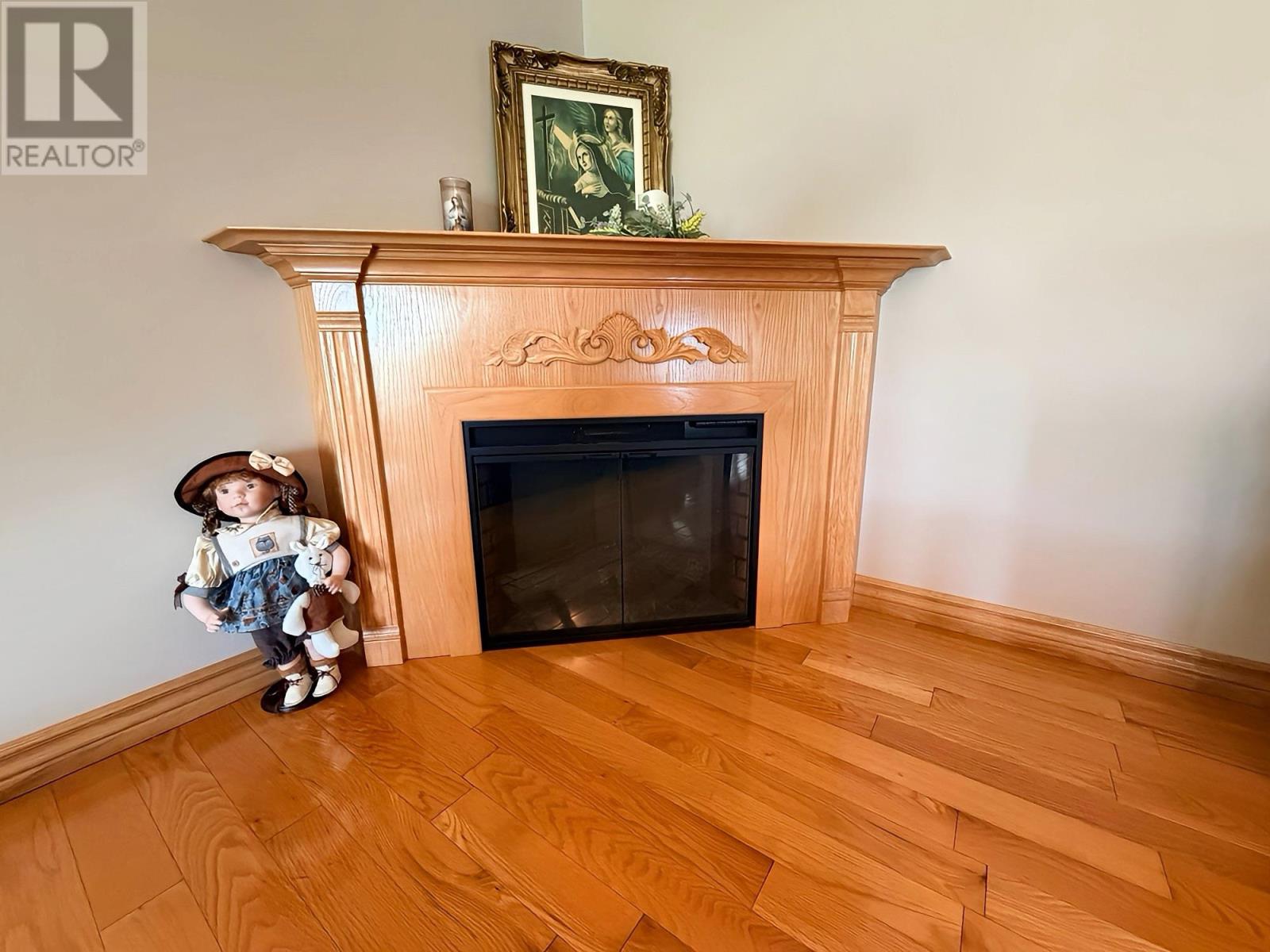 111 Woodcrest DR - 14