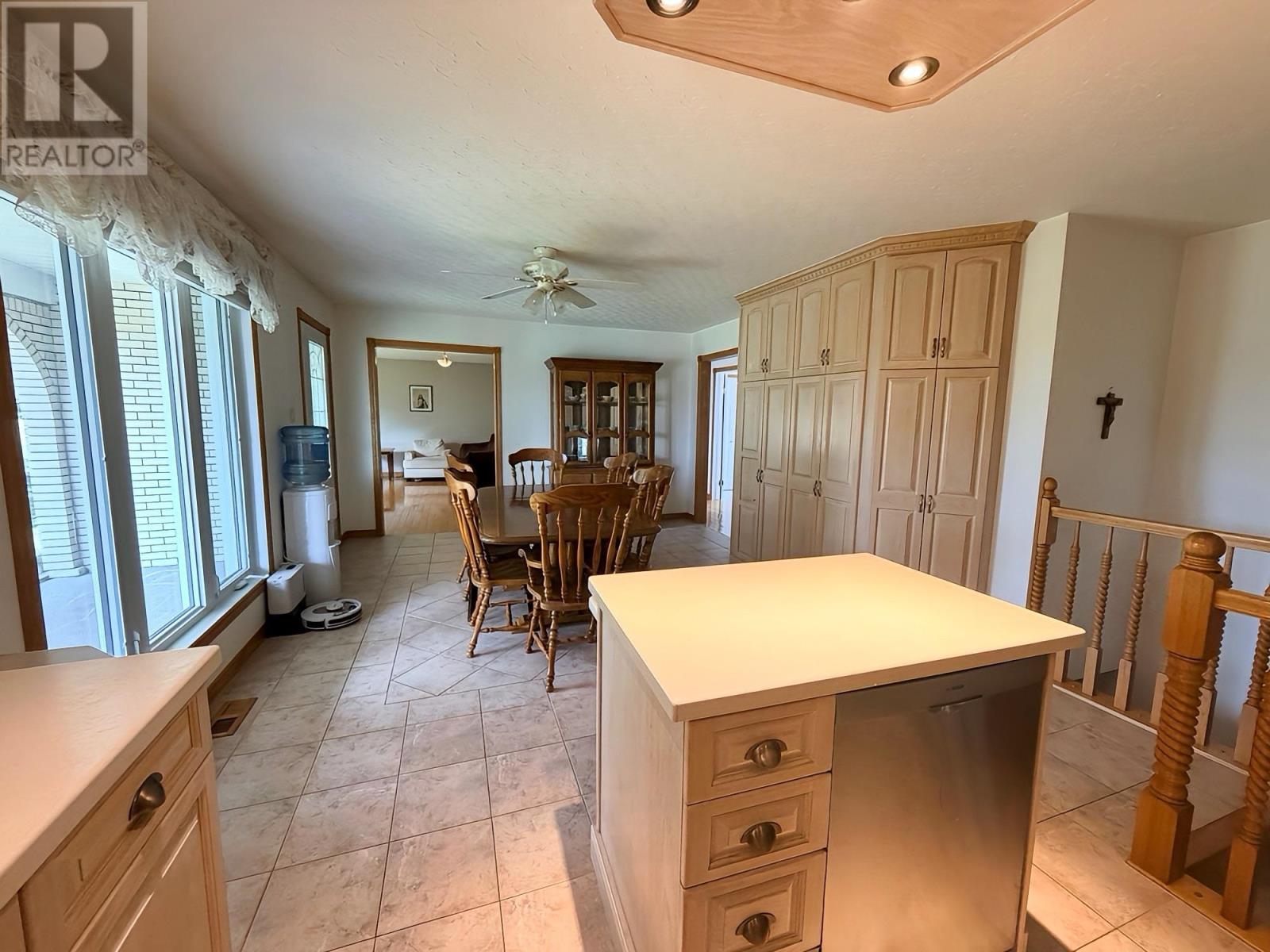 111 Woodcrest DR - 9
