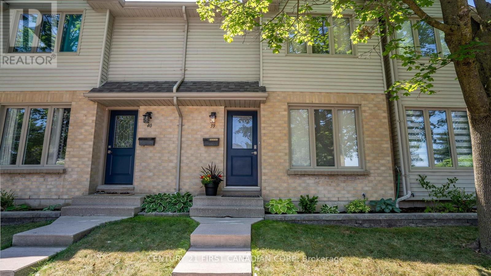 #39 925 LAWSON ROAD - 1