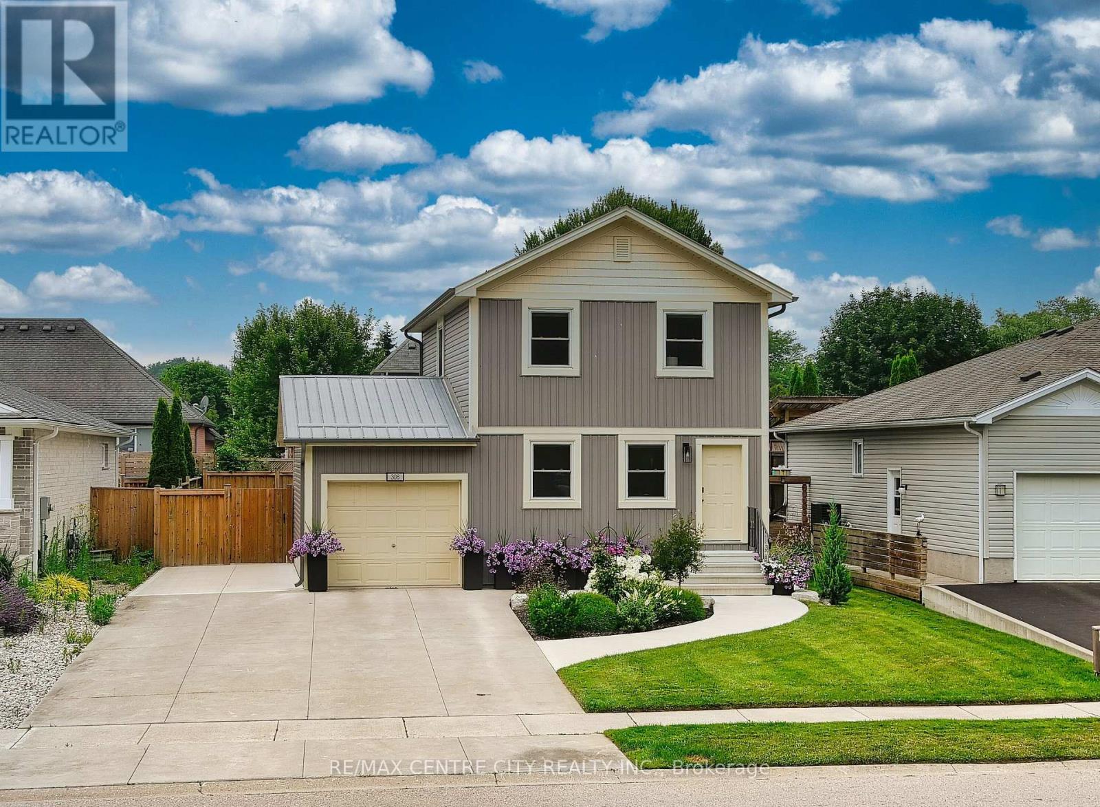 308 SELBOURNE DRIVE - 1