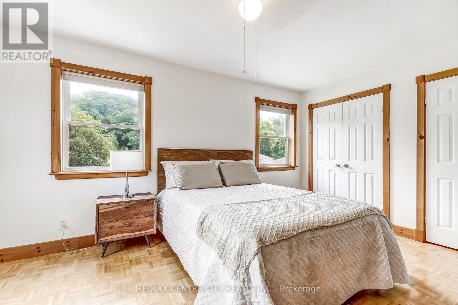 308 SELBOURNE DRIVE - Image 19