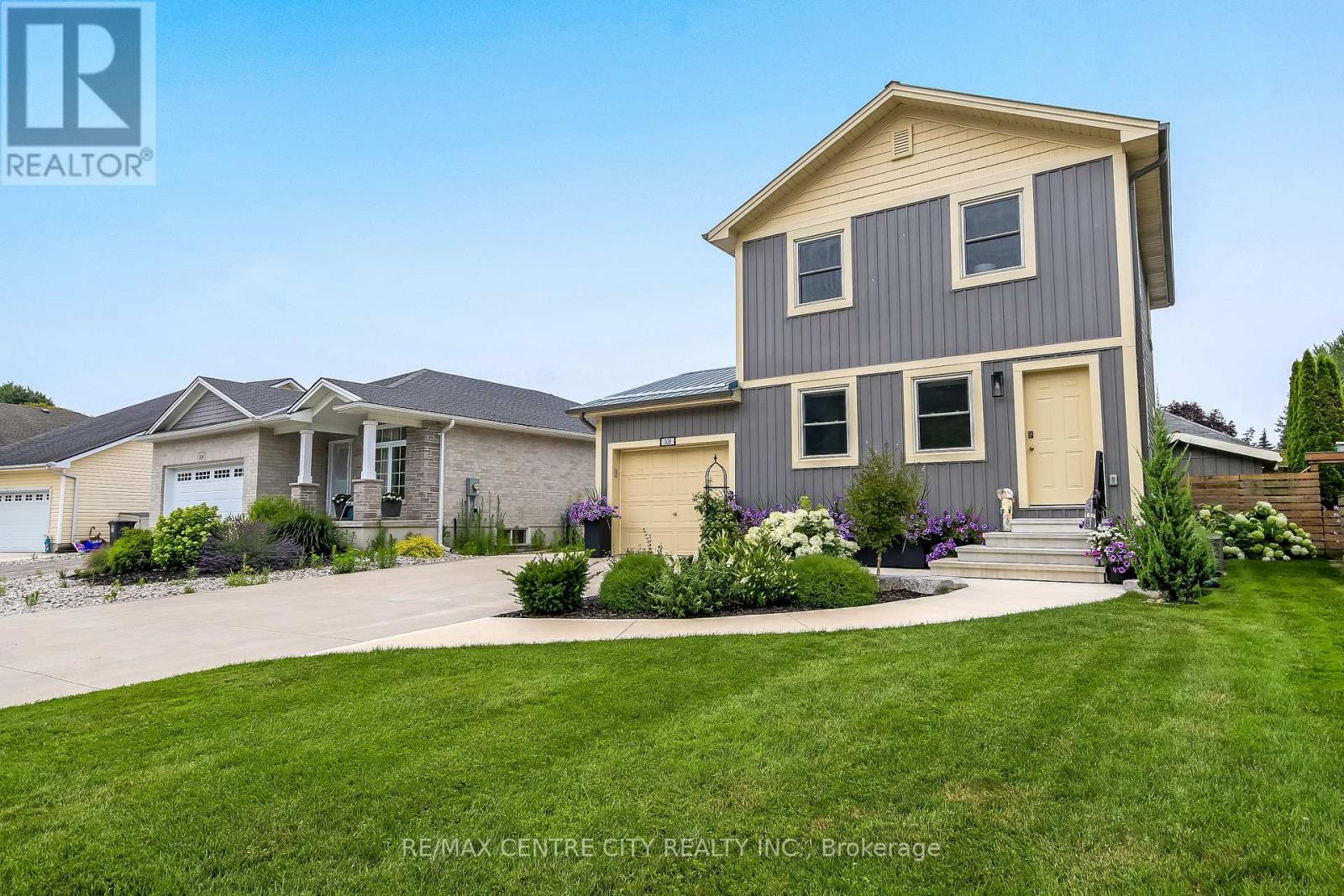 308 SELBOURNE DRIVE - 2
