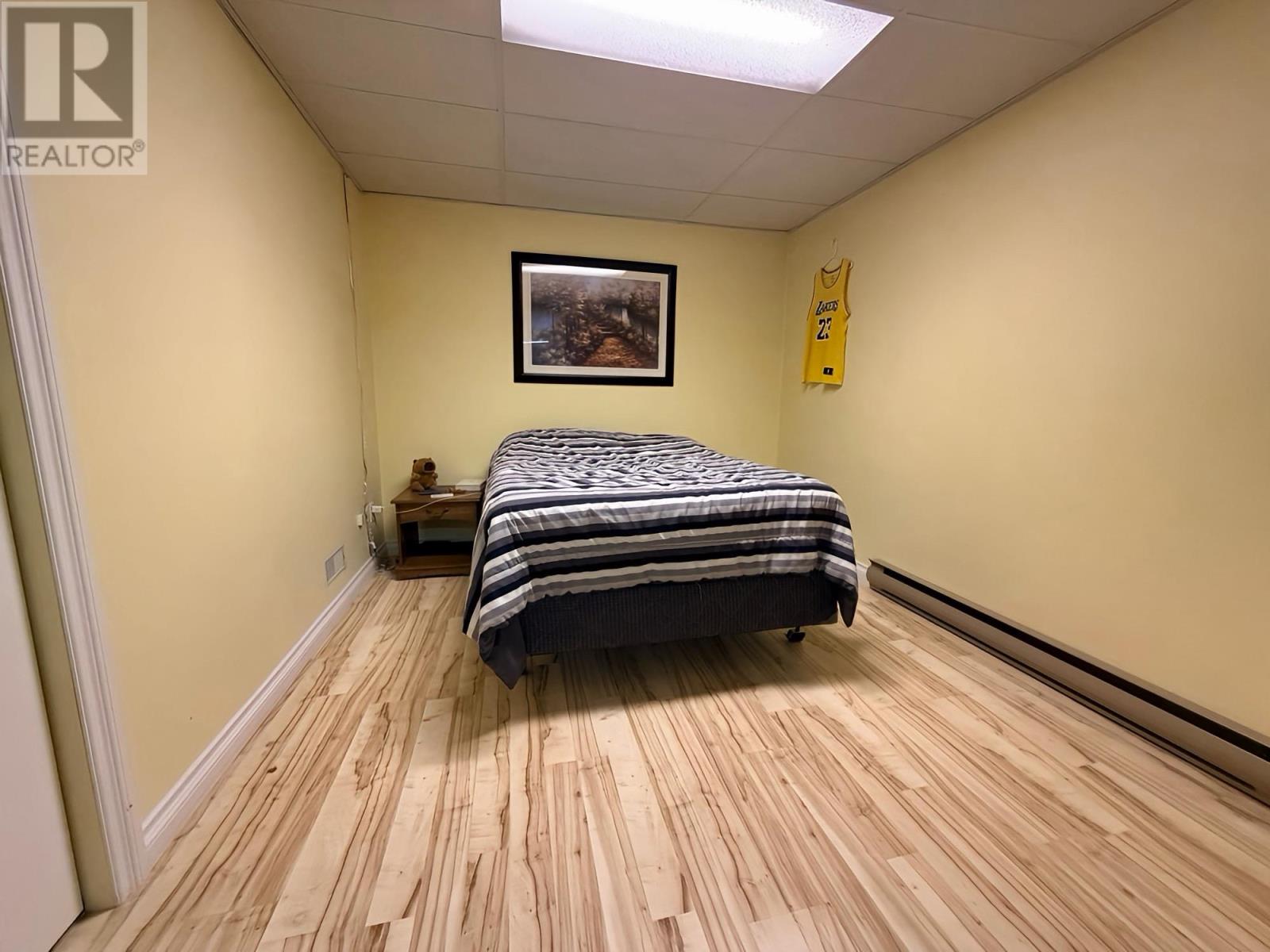 111 Woodcrest DR - 30
