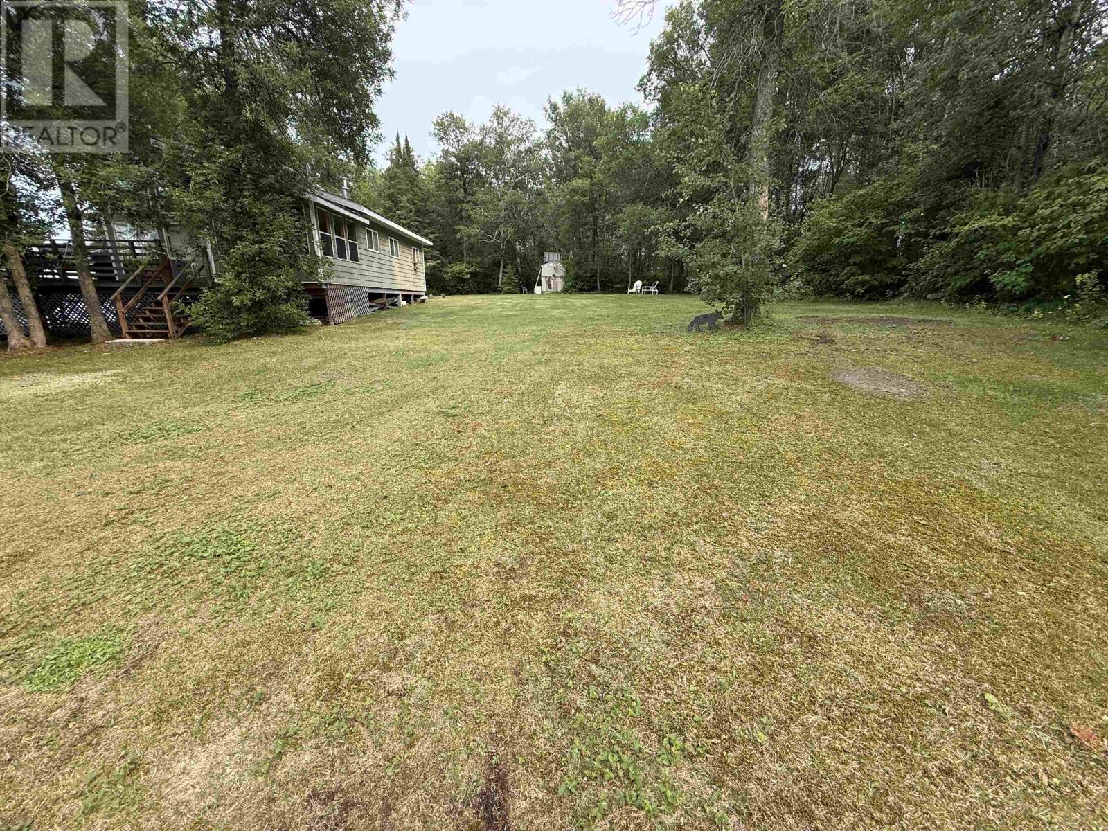 LOT 1 Queer Island - Image 20